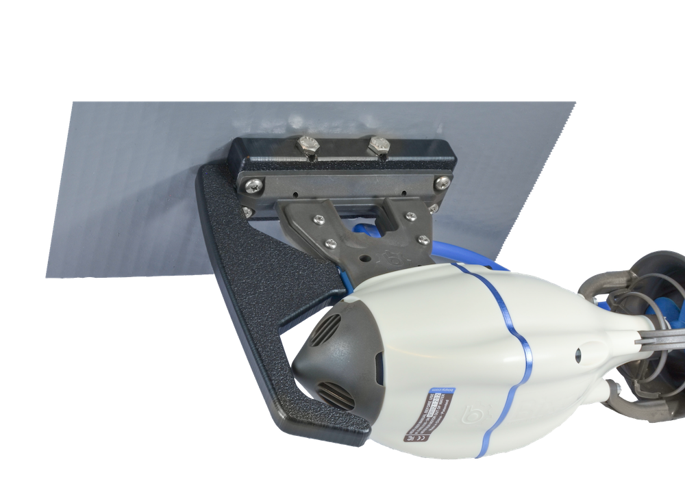 DIY POD Adapter with Bixpy J-2 Motor mounted on a clear panel, showing the full bracket and blue power cable.