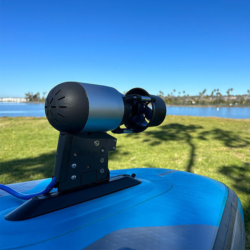Bixpy Jet Motor Attached to a Paddleboard.