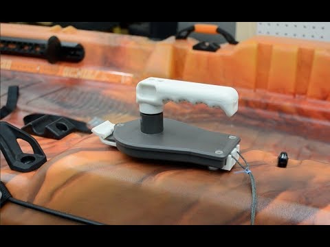 Overview and setup guide for the Bixpy Universal Kayak Adapter, showing step-by-step installation, mounting configuration, and performance on various kayak models.