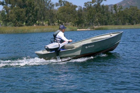 Man uses Bixpy N-3 in a jon boat